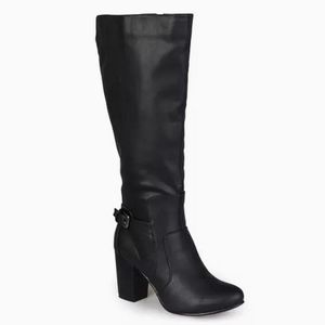 JOURNEE COLLECTION BOOTS